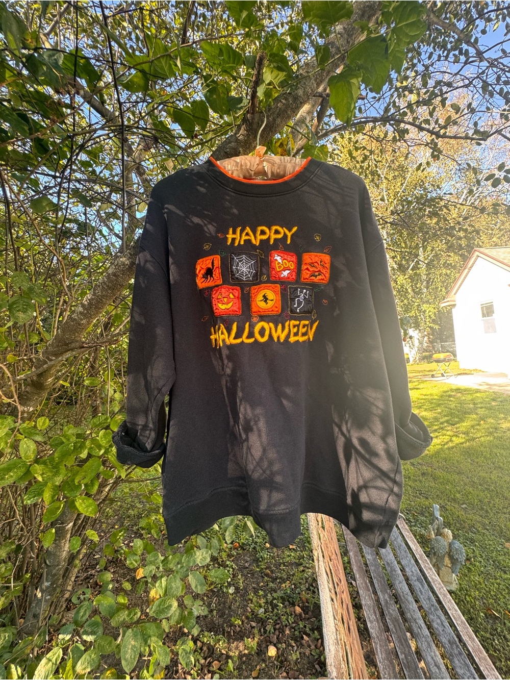 Vintage 90s Basic Editions Black & Orange 'Happy Halloween' Sweatshirt